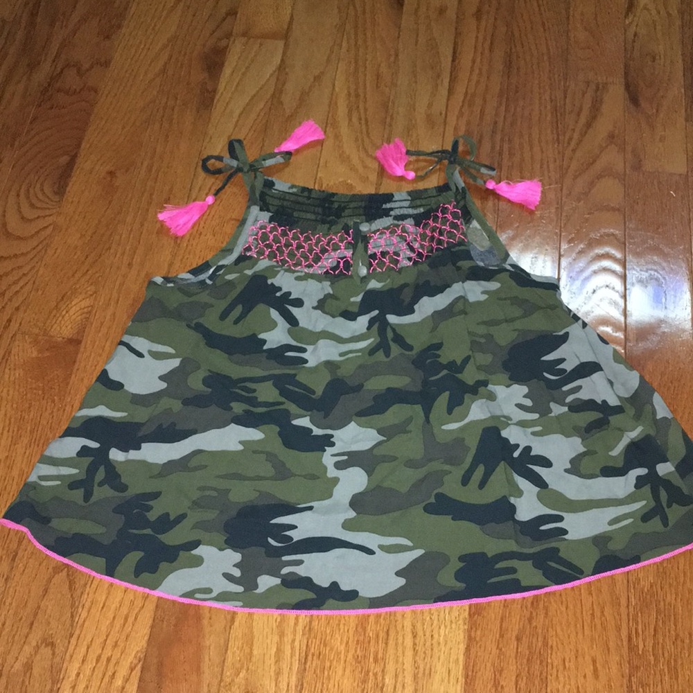 Girls spaghetti strap shirt